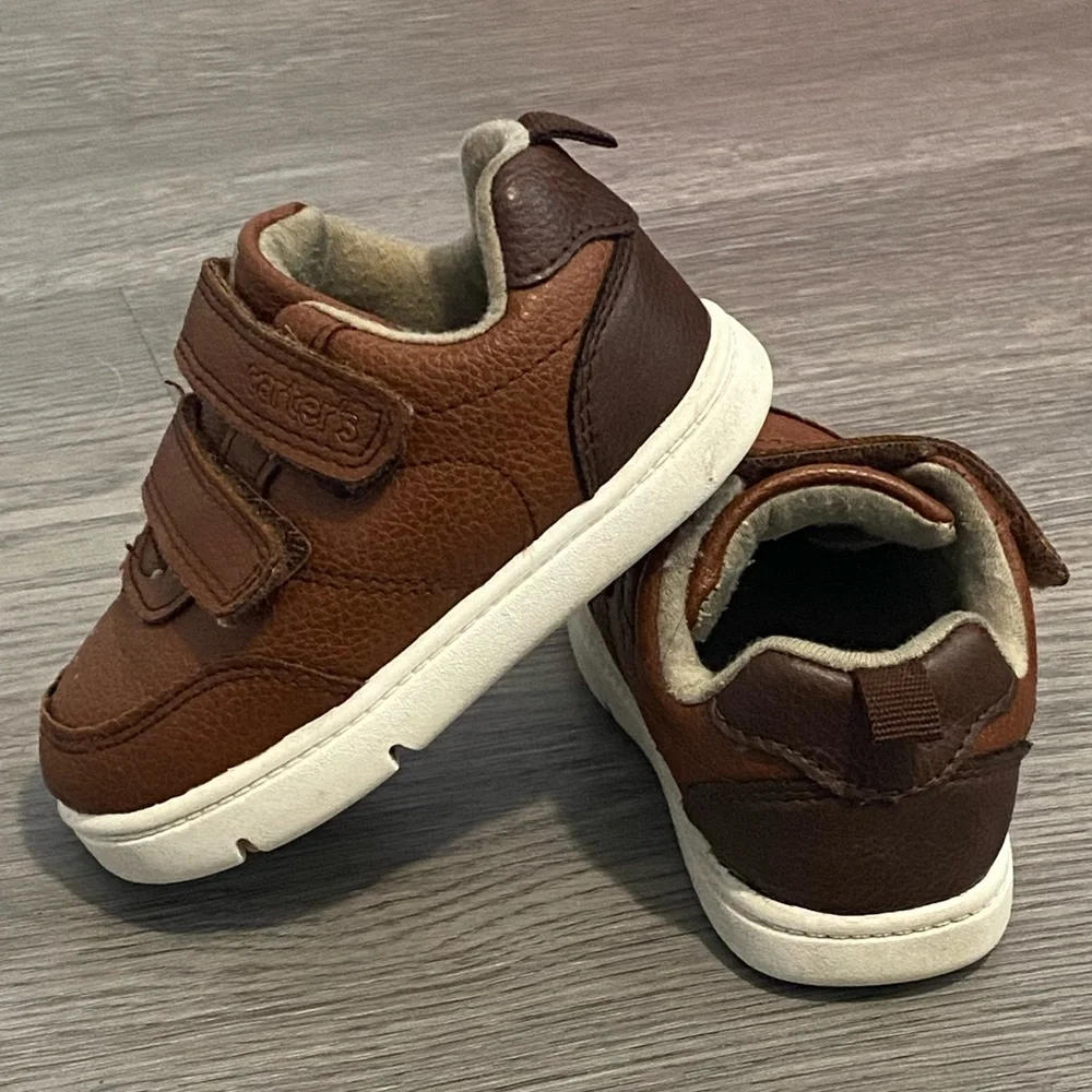 Carter’s Baby Brown First Walker Shoe Size 5